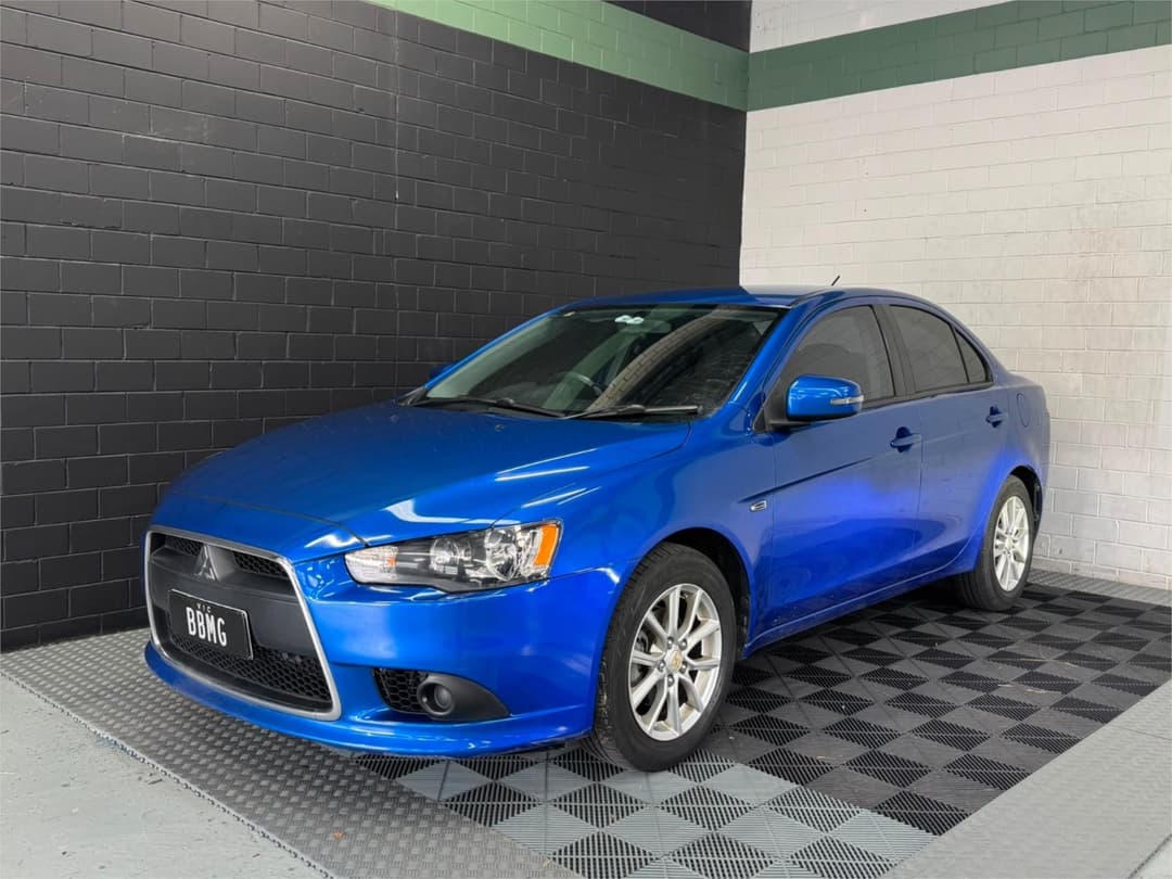 2014 Mitsubishi Lancer ES Sport