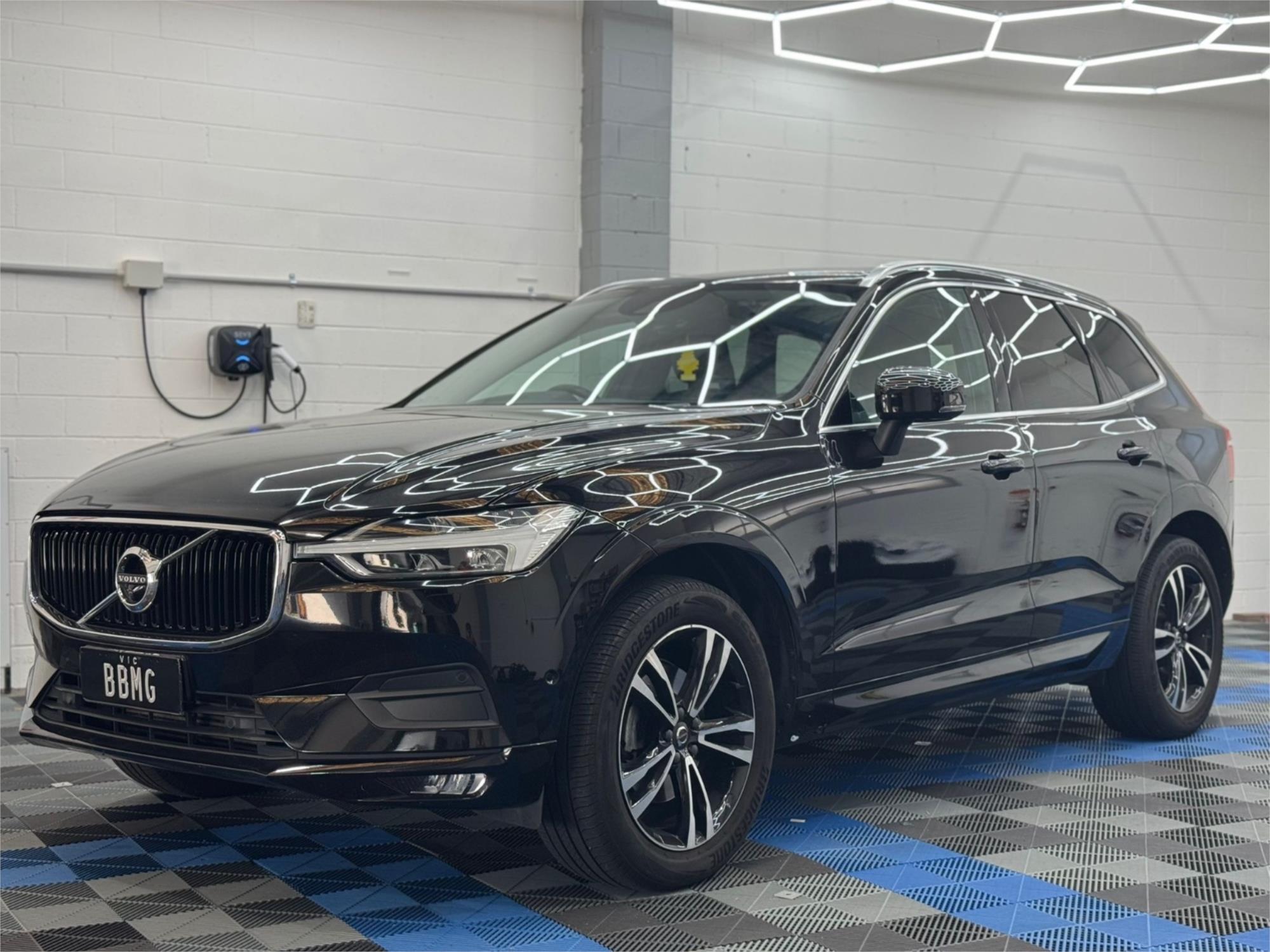 2018 Volvo XC60 T5 MOMENTUM (AWD) — photo 1 of 28