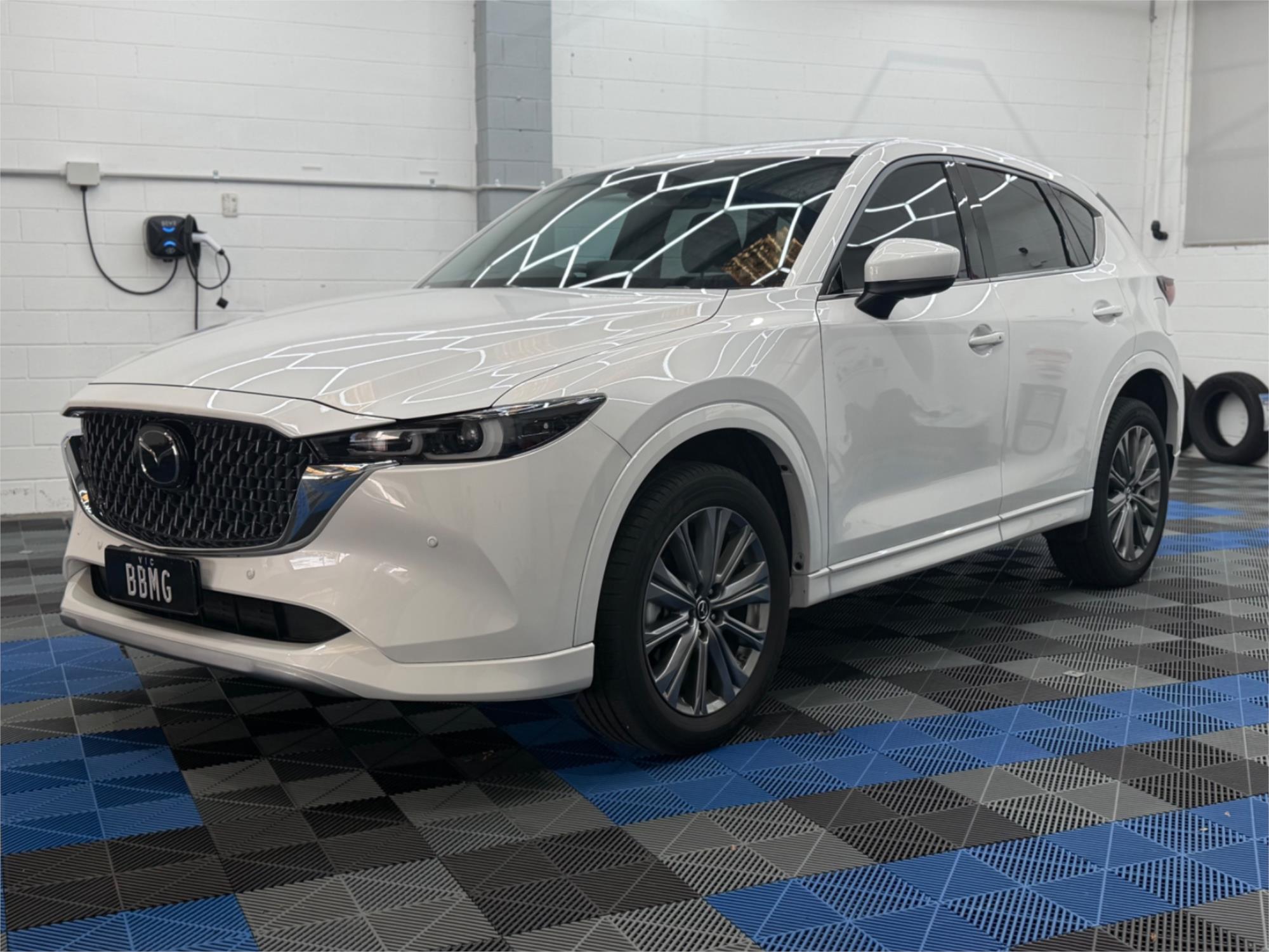2025 Mazda CX-5 G35 Akera — photo 1 of 22