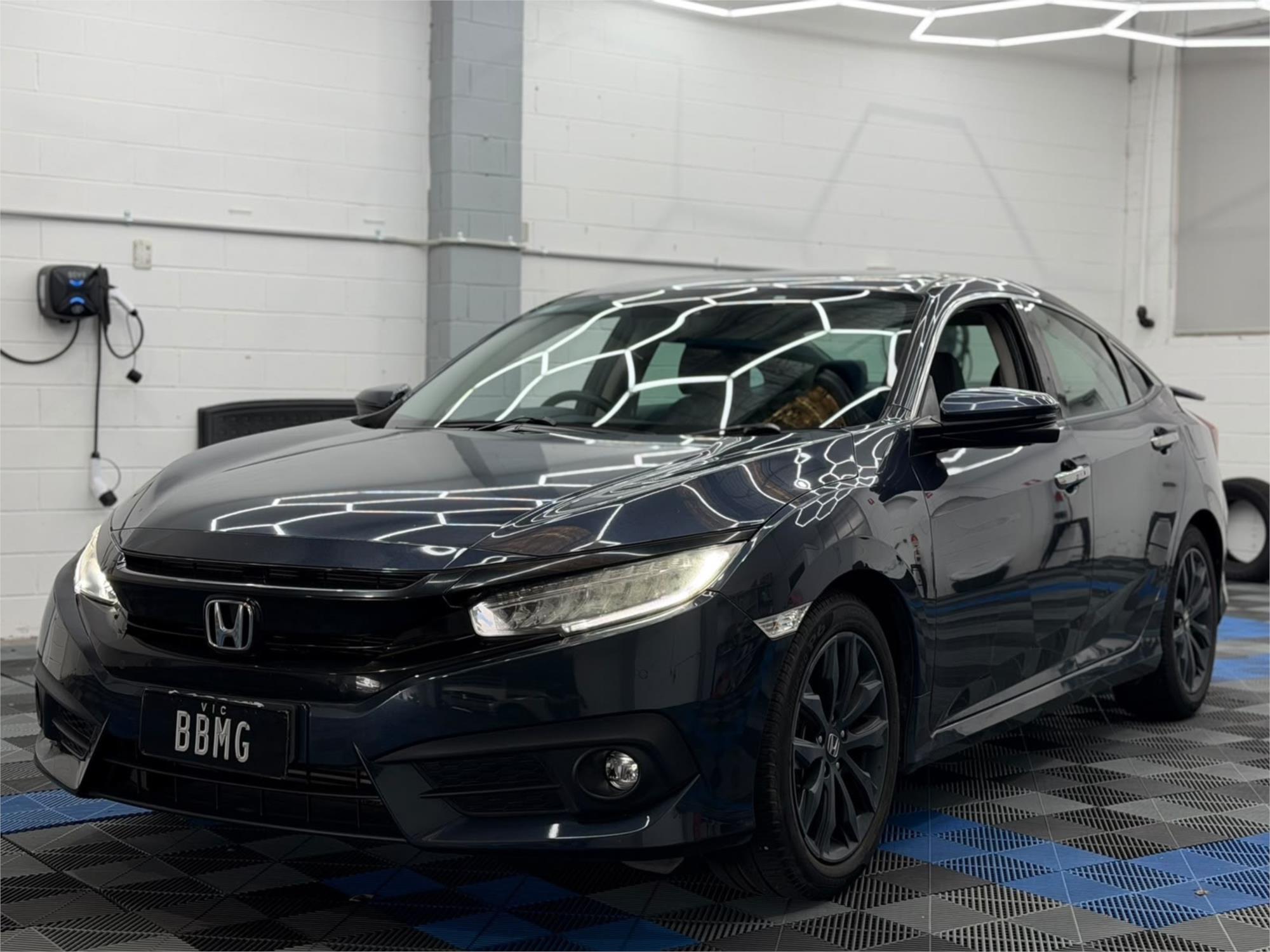 2016 Honda Civic RS — photo 1 of 21