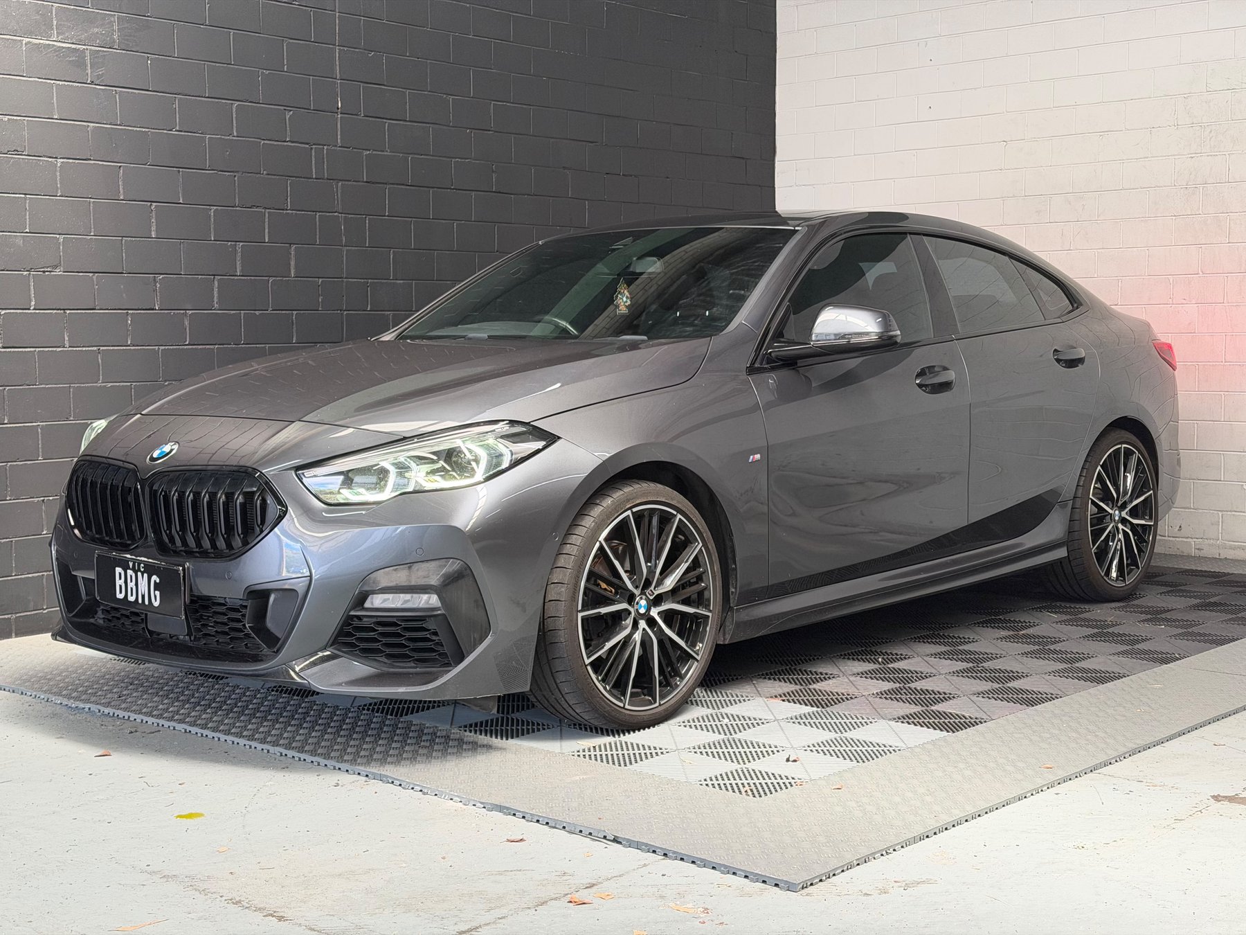 2021 BMW 2 Series 218i M Sport — photo 1 of 20